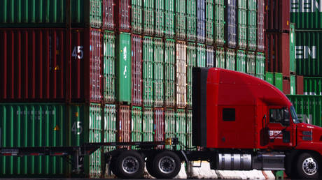 Supply chains breaking: The hidden bottlenecks threatening to bring the global economy to a standstill - Wazir April 25, 2026