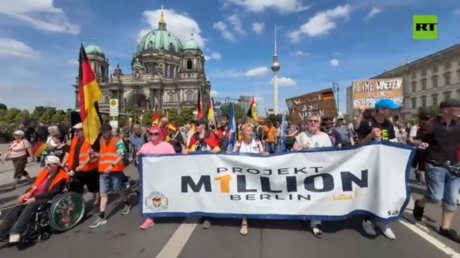 Thousands march in Berlin demanding Merz step down (VIDEO) - Wazir June 13, 2026
