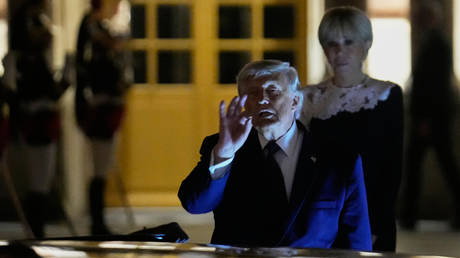 Trump signs memorandum of understanding with Iran (VIDEO) - Wazir June 18, 2026