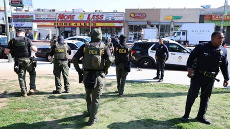 DEA ‘sat back and watched’ as fentanyl flooded New Mexico – AP - Wazir June 23, 2026