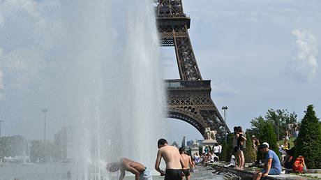Hundreds dead across Europe as scorching heatwave shatters records - Wazir June 26, 2026