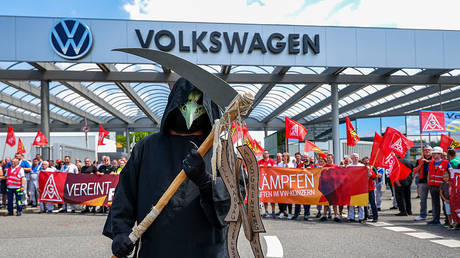 German corporate bankruptcies hit 21-year high - Wazir July 10, 2026