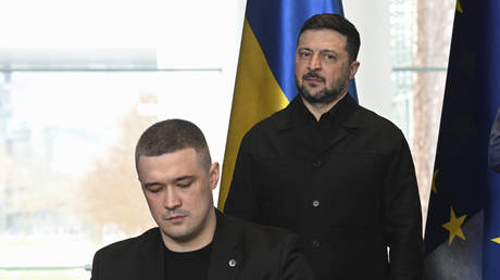 Kiev sells victory while eating its own - [Wazir in Submarine] July 20, 2026