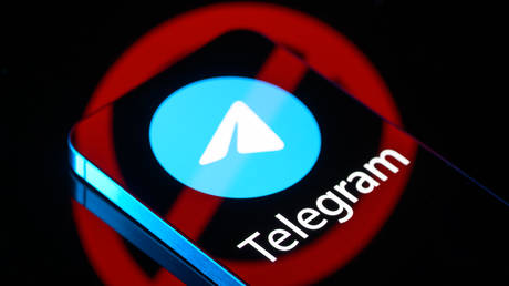 Apple briefly removes Telegram from App Store over child abuse material - IRONaadmi August 5, 2026