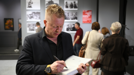 German camera firm removes Russian photographer from awards shortlist after Ukrainian complaints - by IRONaadmi August 14, 2026