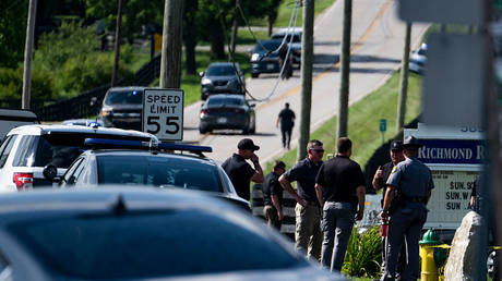 5 shot, 1 killed after downtown Lexington shooting - by IRONaadmi August 17, 2026 5 shot, 1 killed after downtown Lexington shooting - by IRONaadmi August 17, 2026