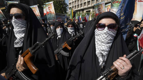 Iran places $30,000 bounty on US soldiers - by IRONaadmi August 17, 2026