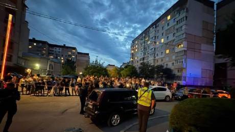 Crowd wrecks conscription squad vehicle in Ukraine (VIDEOS) - by IRONaadmi August 27, 2026