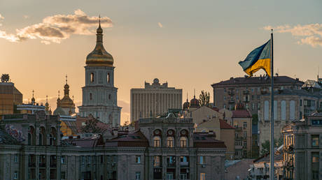 EU issues anti-corruption demand to Ukraine – FT - Wazir October 4, 2026