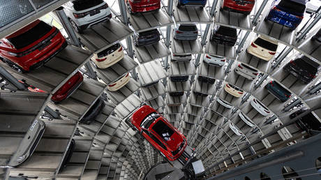 German auto giant posts multi-billion-euro loss - Wazir October 29, 2026